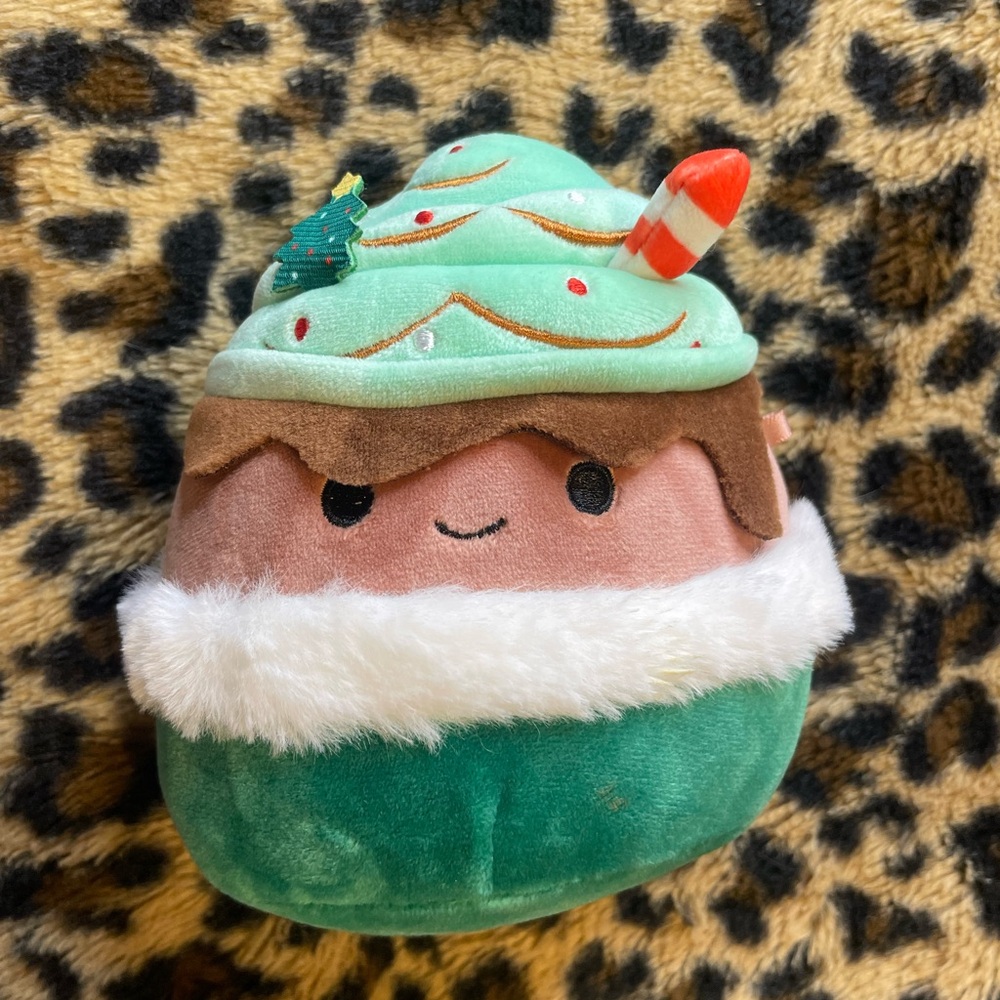 Ernesto the Peppermint Latte Squishmallow